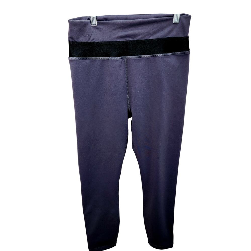 Demi Lovato Fabletics Gray Cropped Leggings M High Waist Yoga